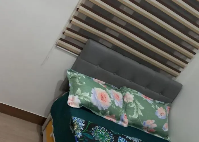 1Bedroom Fully Furnished With Netflix & Free Wifi In Trees Residences