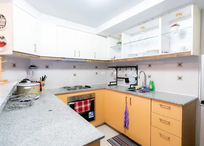 A2J Luxury 3Br Suite Near Uptown Mall Bgc Taguig