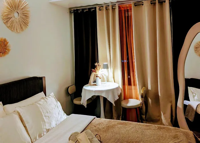 Sun And Moon D\'Wood Air Residences Makati