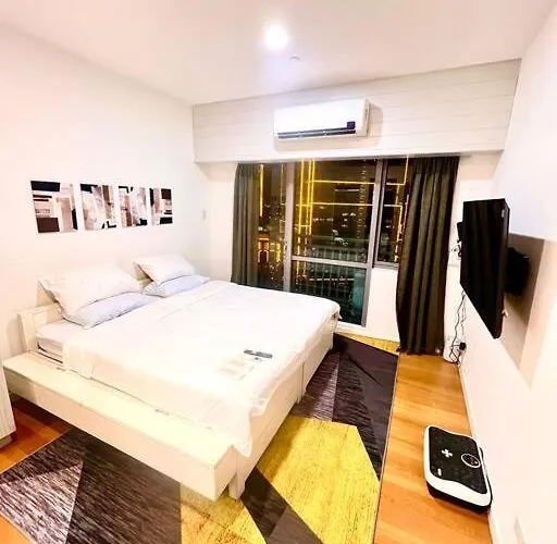Rockwell View Acqua Iguazu- Mandaluyong-Makati 1Br