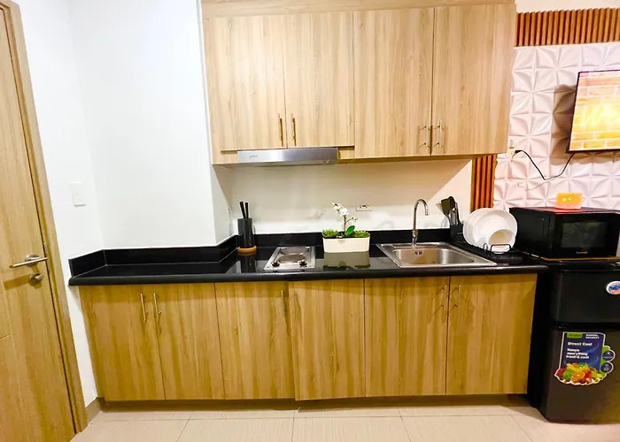 Home Adv Moa Pool View Shore 2 Residences