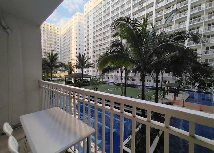 Shore 1 Residences - 2 Bedroom With Pool View Near Moa And Naia