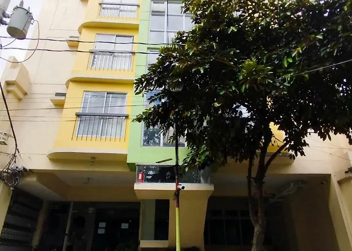OYO 691 Sulit Dormitel