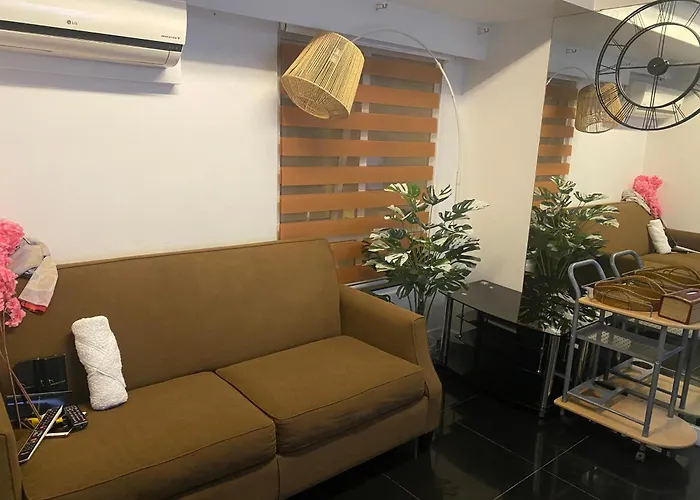 Ecn Suite And Staycation