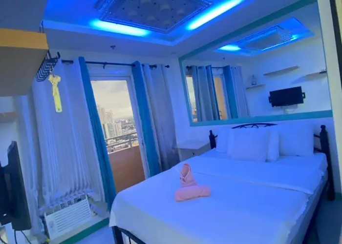 Studio Condo In Birch Tower Malate Manila - Infront Of Mall
