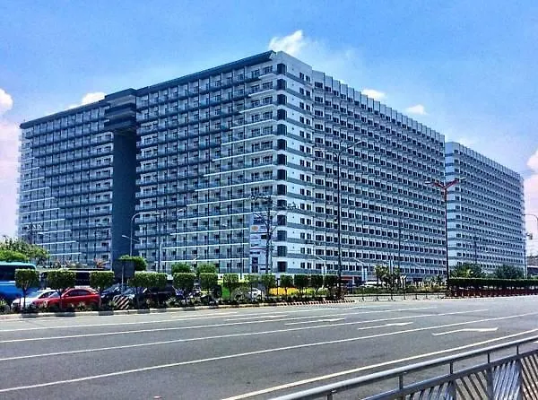 Rp Condo At Shell Residences Manila