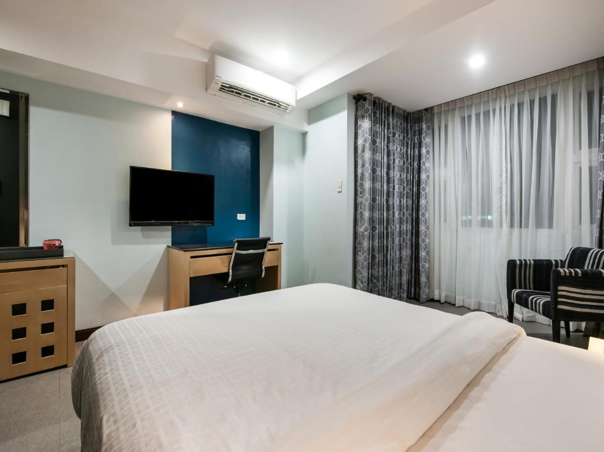 Bay Area 3* Manila