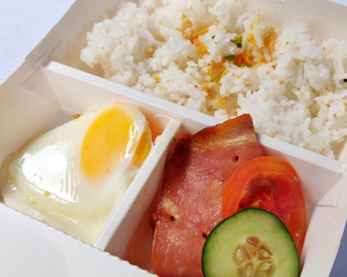 Hotel Reddoorz Near Robinsons Place Manila
