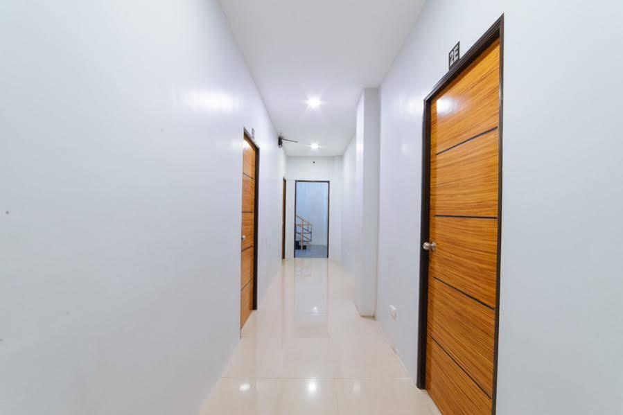 Oyo 797 Brickwood 3* Manila