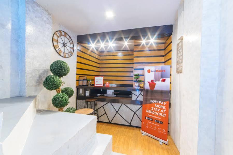 Oyo 797 Brickwood 3* Manila