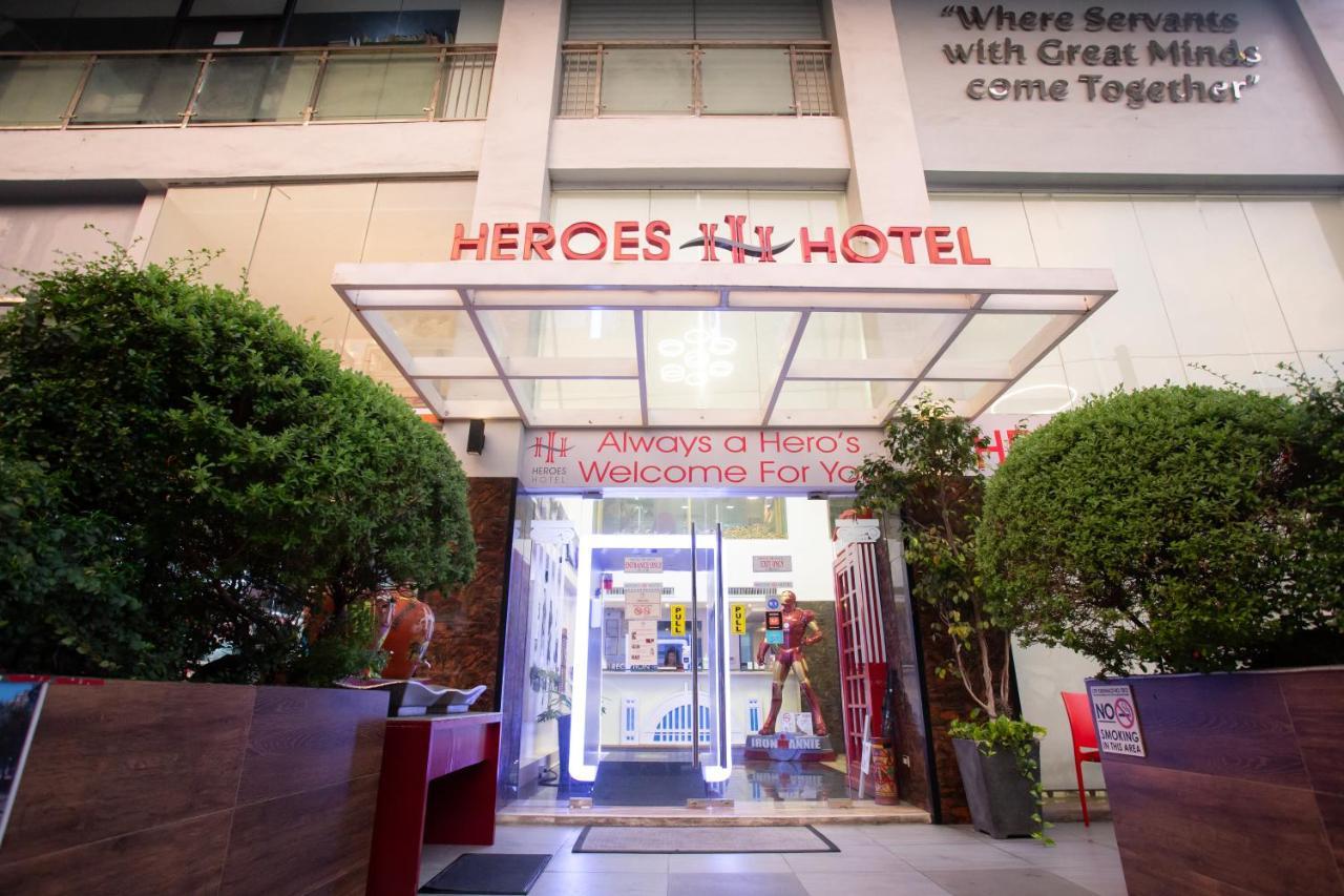 Hotel Heroes 3*