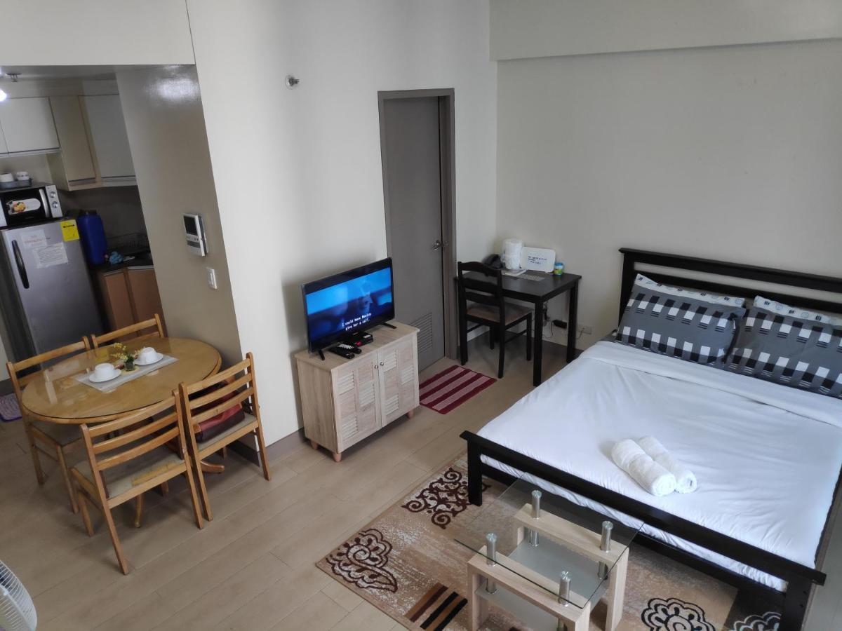 Apartment Palm Tree Near Mnl Airport Terminal 3 By Elr *