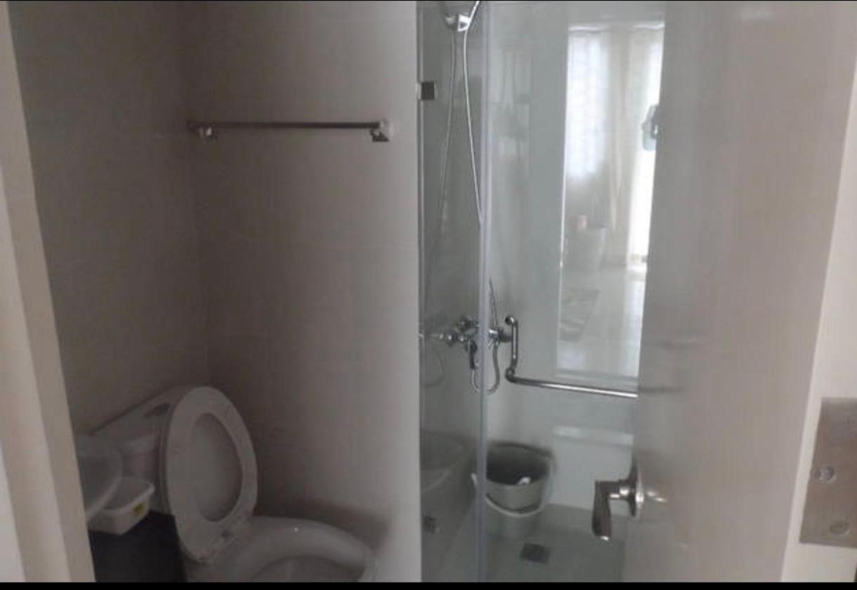 Apartment Favila Condotel Unit In Palmtree Newport Walking Distance To Airport Terminal 3 Accessable To Airport Terminal 1 &2 Manila