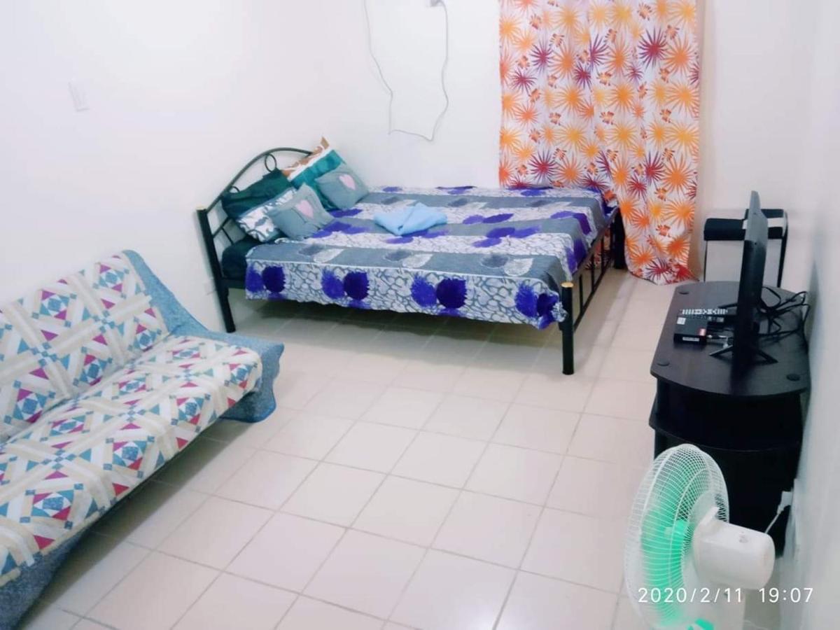 Urban Deca Tondo By Gracey's Place Unit 3 *