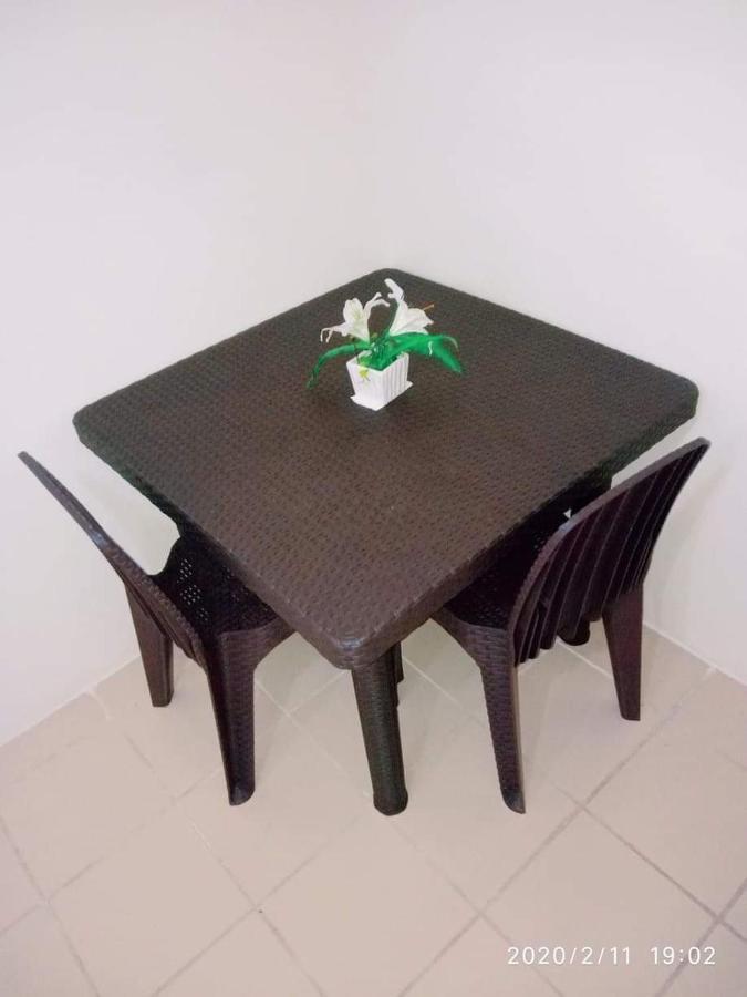 Urban Deca Tondo By Gracey's Place Unit 3 Manila