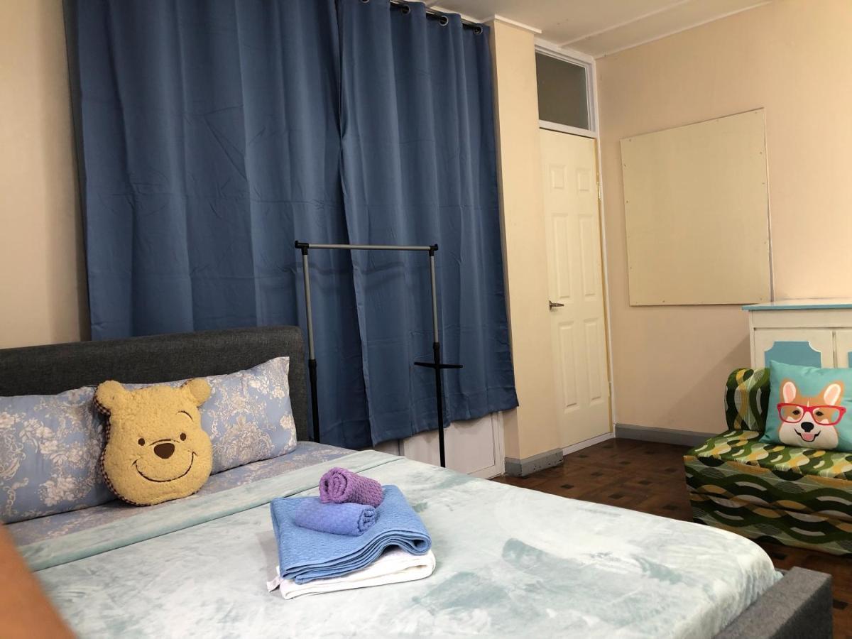 Malate Adriatico Street K&a House Homestay Manila