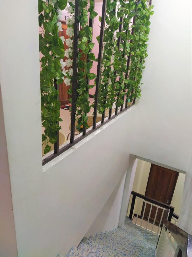 Jb Valdres Apartment Manila