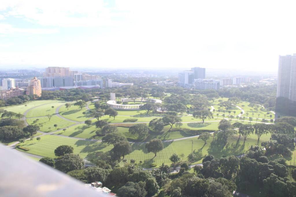 A2j Luxury Bgc Balcony Near Sm Aura Taguig * Manila