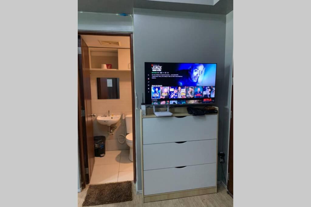 Anuva With Netflix Apartment *