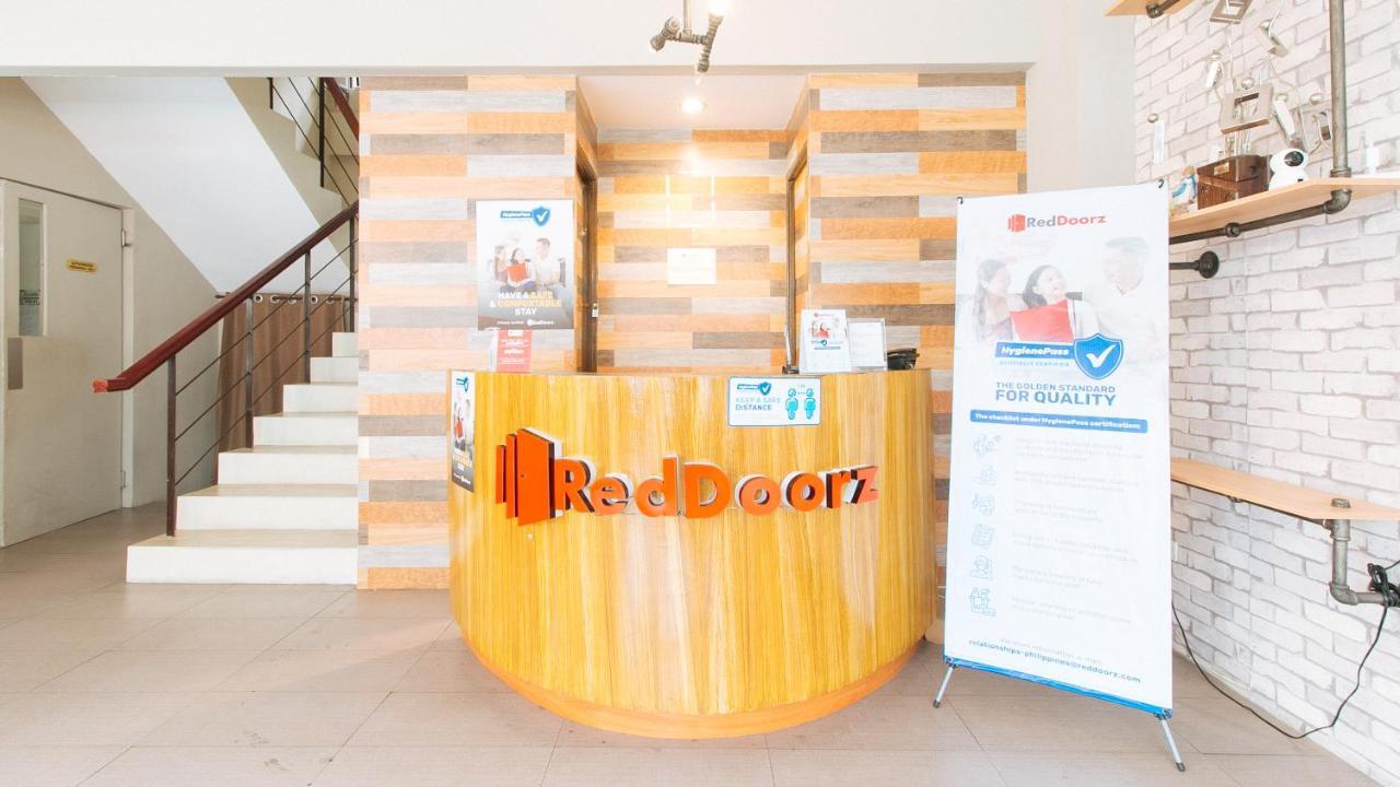 Reddoorz Near Osmena Highway 2