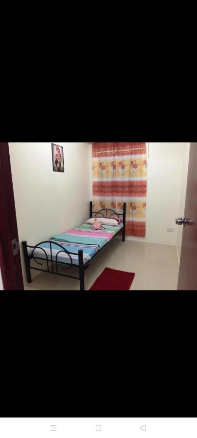 Urban Deca Tondo By Gracey's Place Unit 3 * Manila