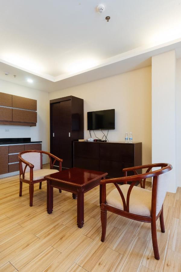 Northpointe Residences Hotel Manila