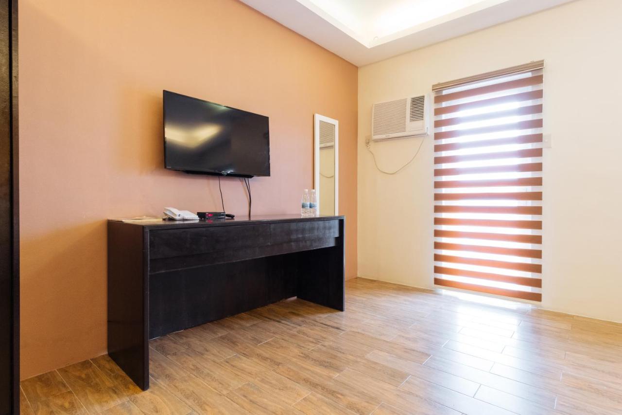 Hotel Northpointe Residences Manila