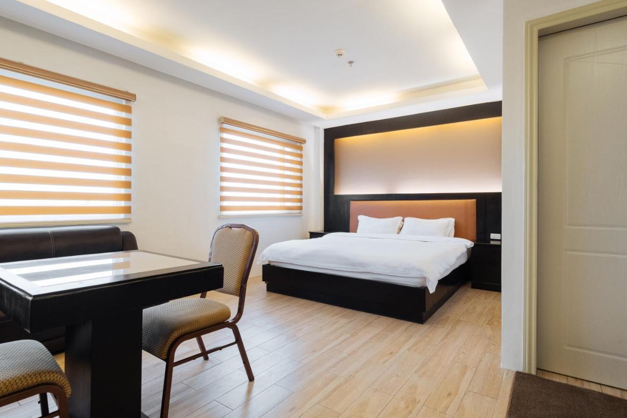 Northpointe Residences Hotel