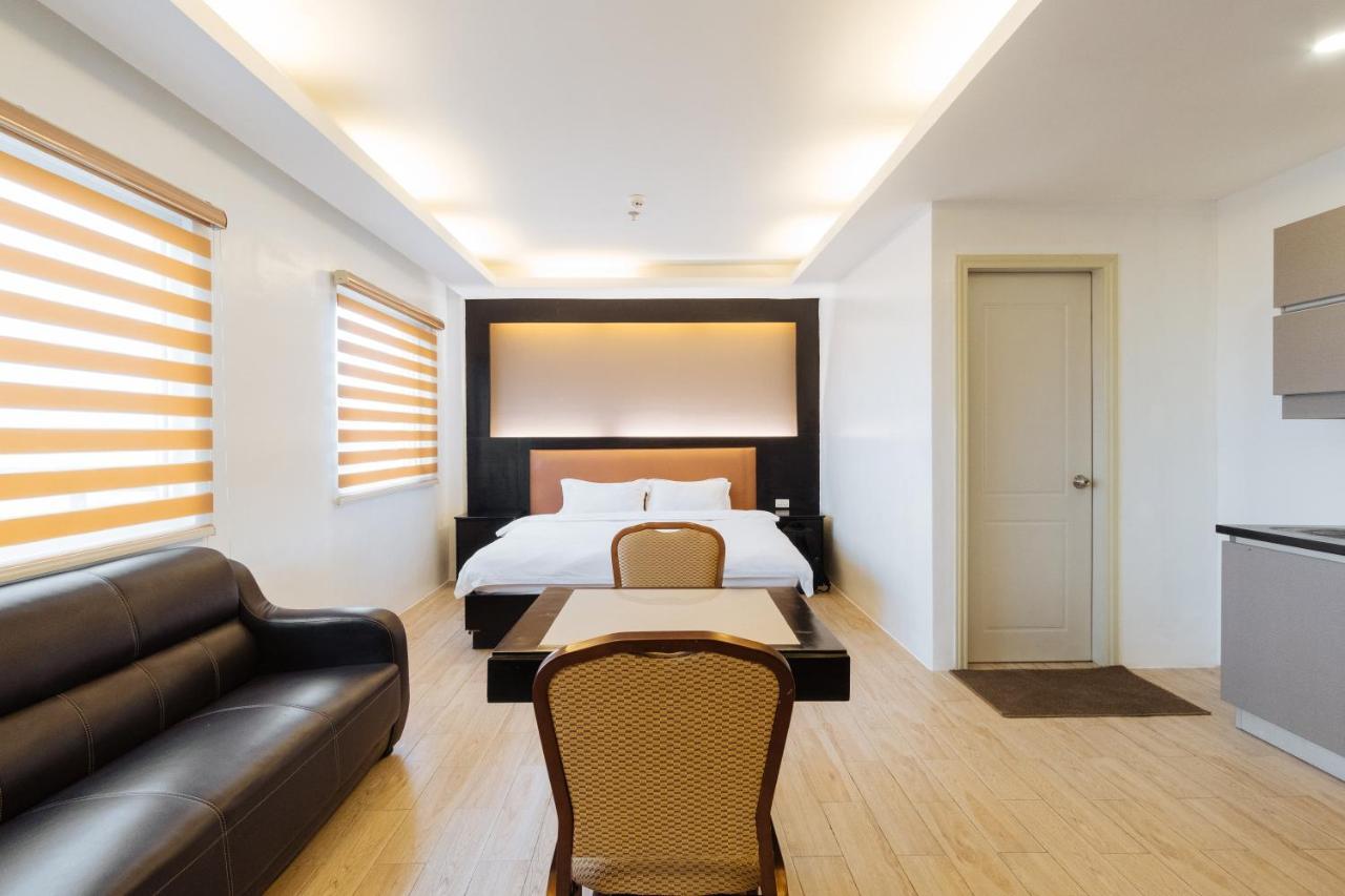 Northpointe Residences Hotel