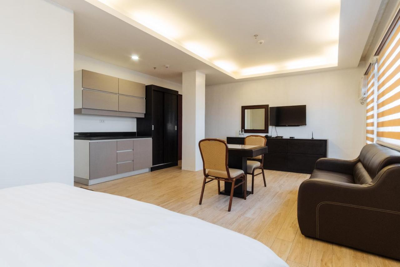 Northpointe Residences 3* Manila