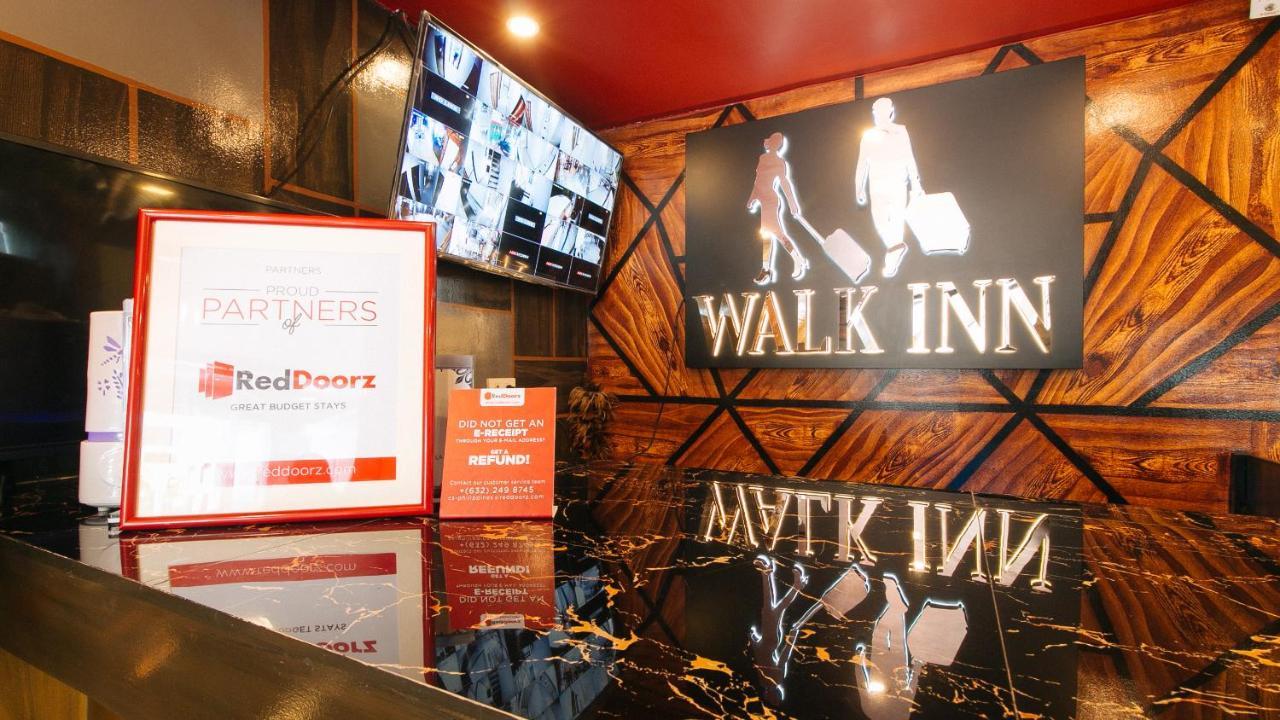 Hotel Reddoorz @ Walk 2*