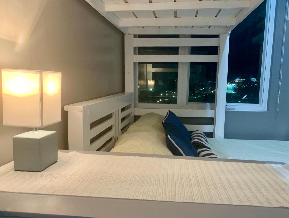 Anuva With Netflix Apartment Manila