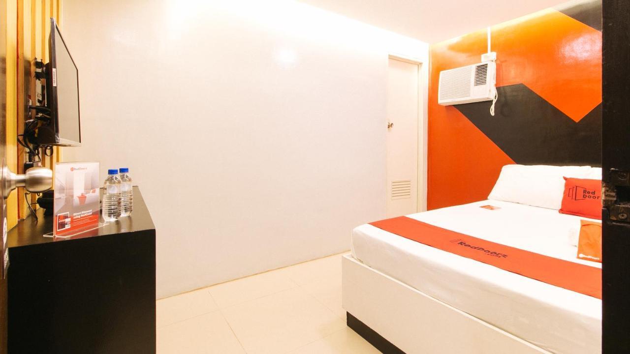 Reddoorz @ Walk Hotel Manila