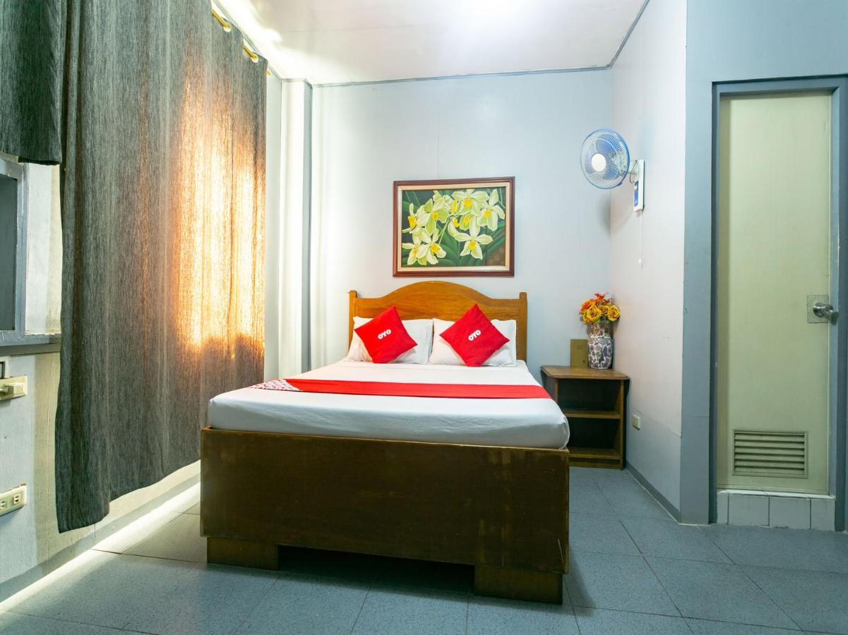 Oyo 722 Slouch 2* Manila