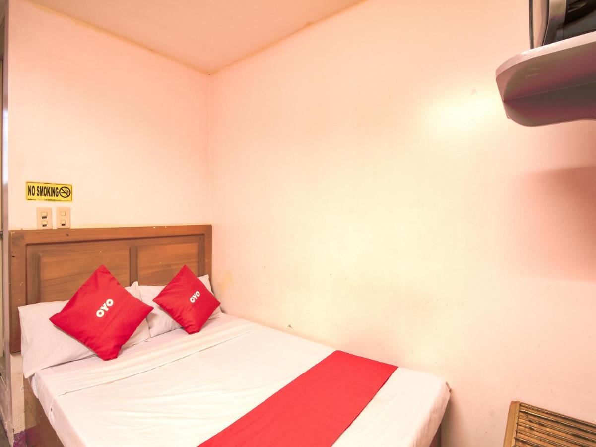Oyo 790 Mango Hotel 2*