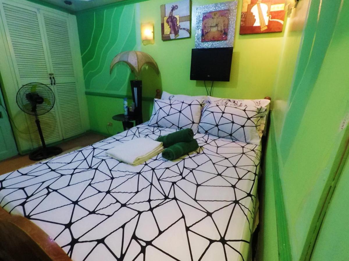 Cubao Quezon Transient Unit Apartment *