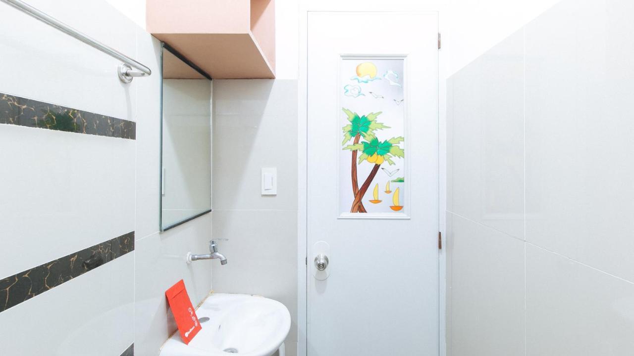 Reddoorz At Caa Road Pinas Privatunterkunft