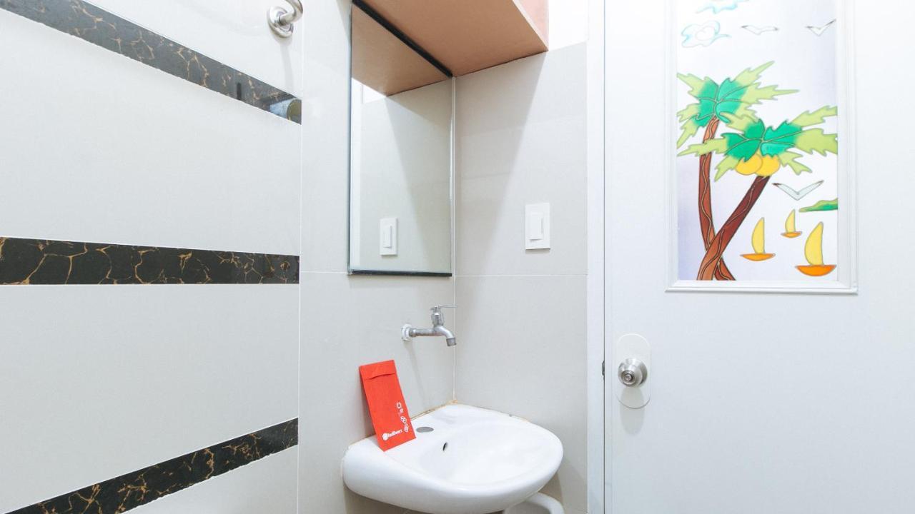 Reddoorz At Caa Road Pinas Privatunterkunft