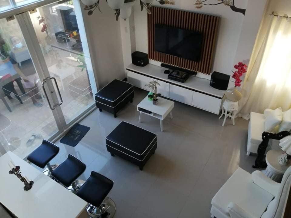 Garcia Family Penthouse * Manila