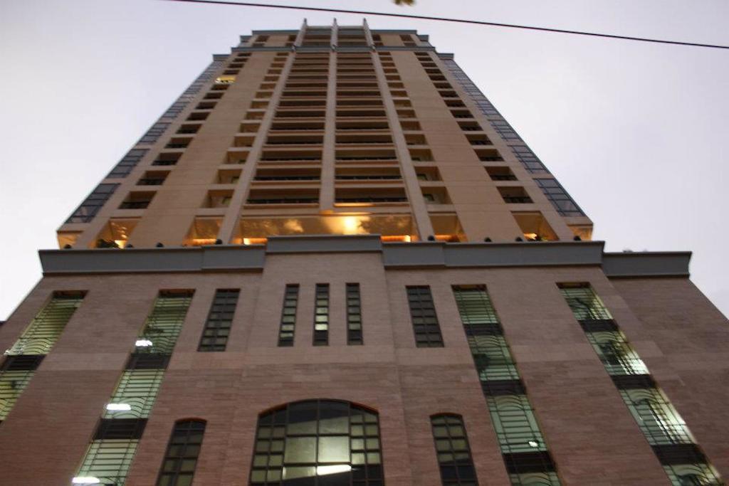 Apartment Mosaic Tower *