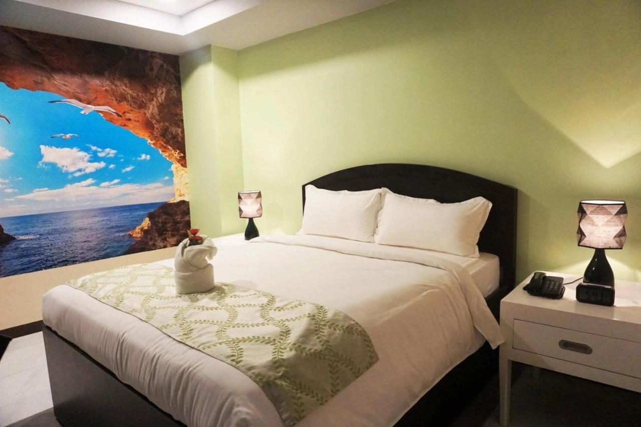 Amore Hotel Manila