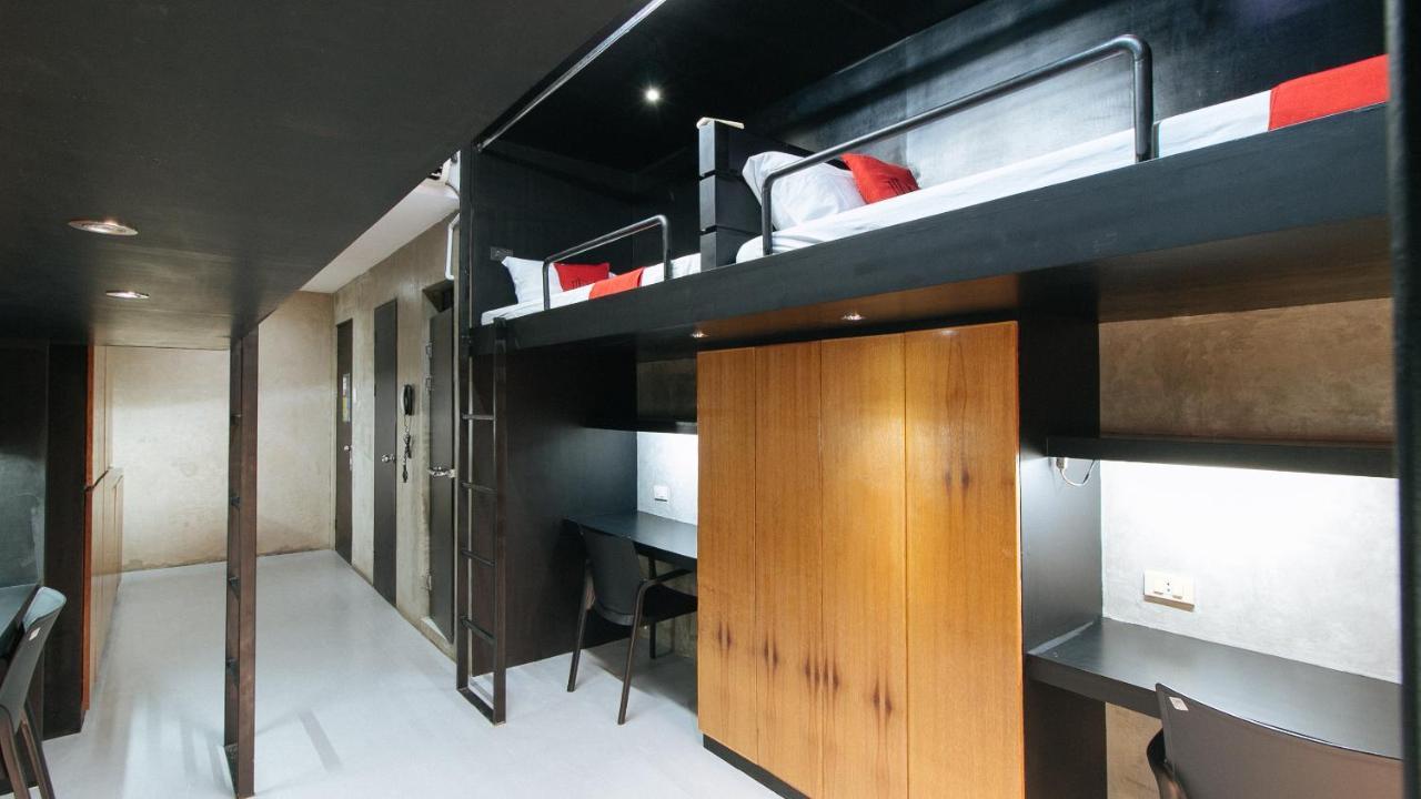 Hotel Reddoorz @ Dormus Espana Manila