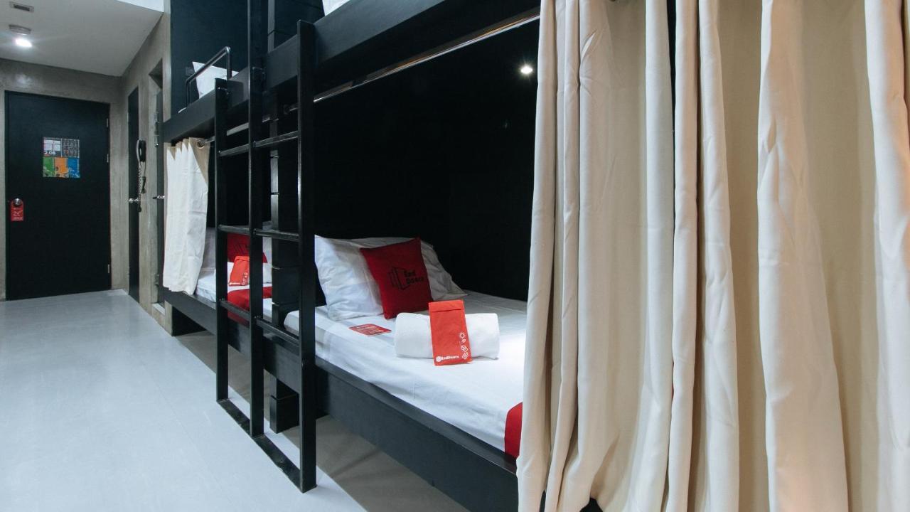 Hotel Reddoorz @ Dormus Espana Manila