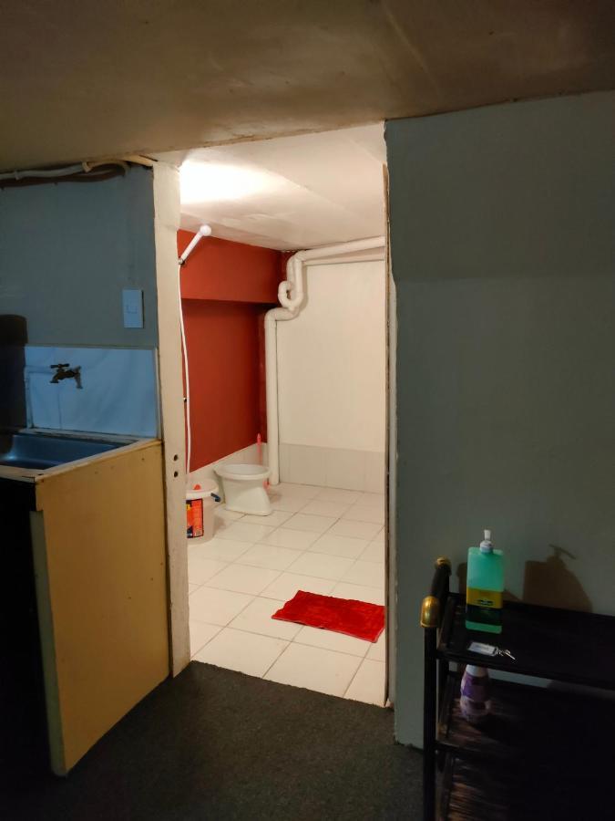 Hostel Antoine'S Despacito Near Airport Quarantine Accomodation Doh Accredited Manila