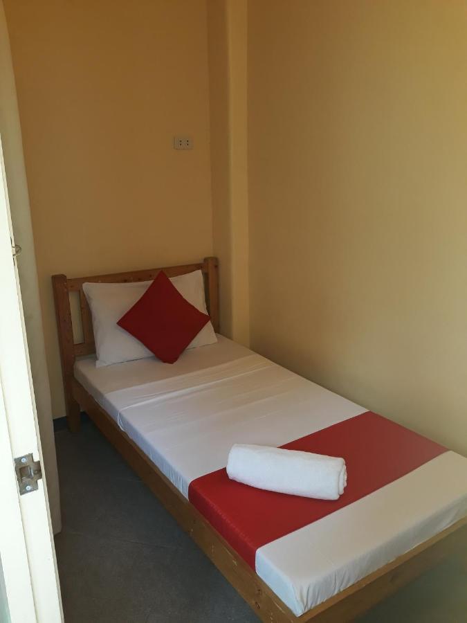 Antoine'S Despacito Near Airport Quarantine Accomodation Doh Accredited Manila