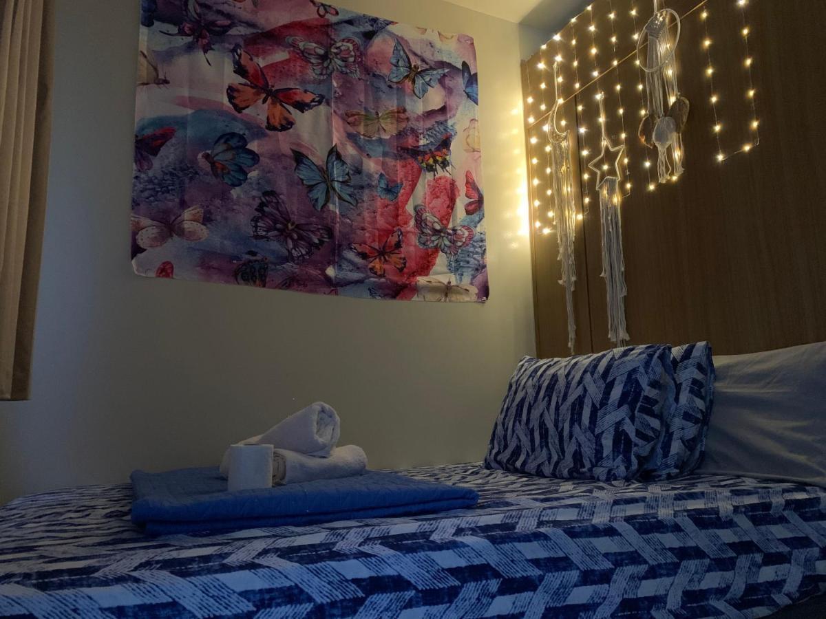 Kathys Crib At Shell Residences Apartment