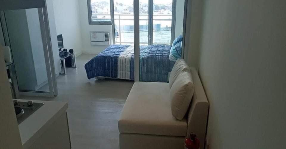 Azure Urban - Paranaque Near Terminal Unlimited Wifi And Netflix Manila