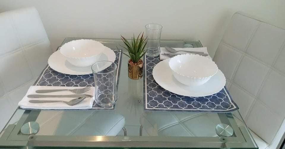Apartment Azure Urban - Paranaque Near Terminal Unlimited Wifi And Netflix *