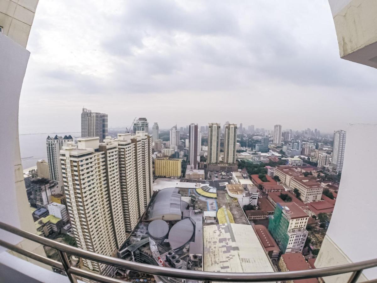 Birch Tower - Malate Apartment *
