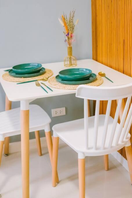 Apartment The Nest Lp-stylish Near Sm W/ Wifi,netflix Manila